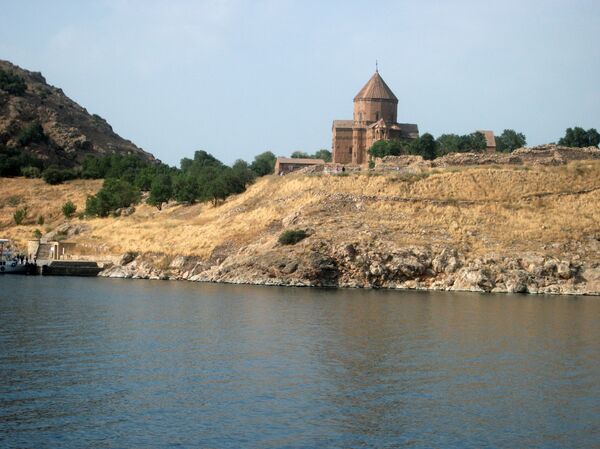 Запомни, из какого я рода: почему ванских армян не истребить - Sputnik Армения