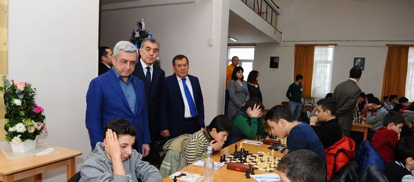 Президент Армении Серж Саргсян в Шахматной академии Армении и Доме шахмат - Sputnik Армения