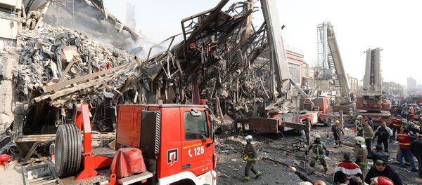 В Тегеране обрушилось самое старое высотное здание - Sputnik Армения