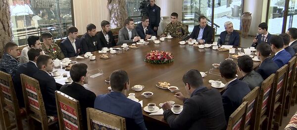 Հանրապետության Նախագահը հանդիպում է ունեցել զորացրված զինծառայողների հետ Հանրապետության Նախագահը հանդիպում է ունեցել զորացրված զինծառայողների հետ - Sputnik Արմենիա