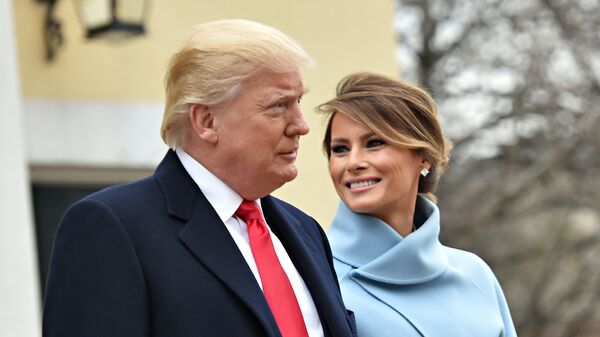 Президент США Дональд Трамп с женой Меланией перед инаугурацией в Вашингтоне - Sputnik Армения