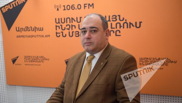 Арсен Мкртчян в гостях у радио Sputnik Армения - Sputnik Արմենիա