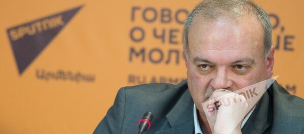 Виген Акопян - Sputnik Արմենիա