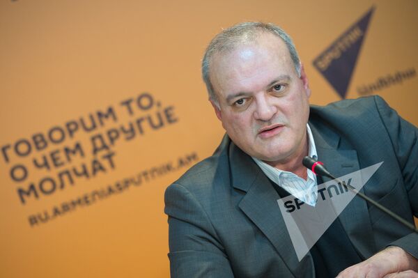 Виген Акопян Виген Акопян - Sputnik Արմենիա