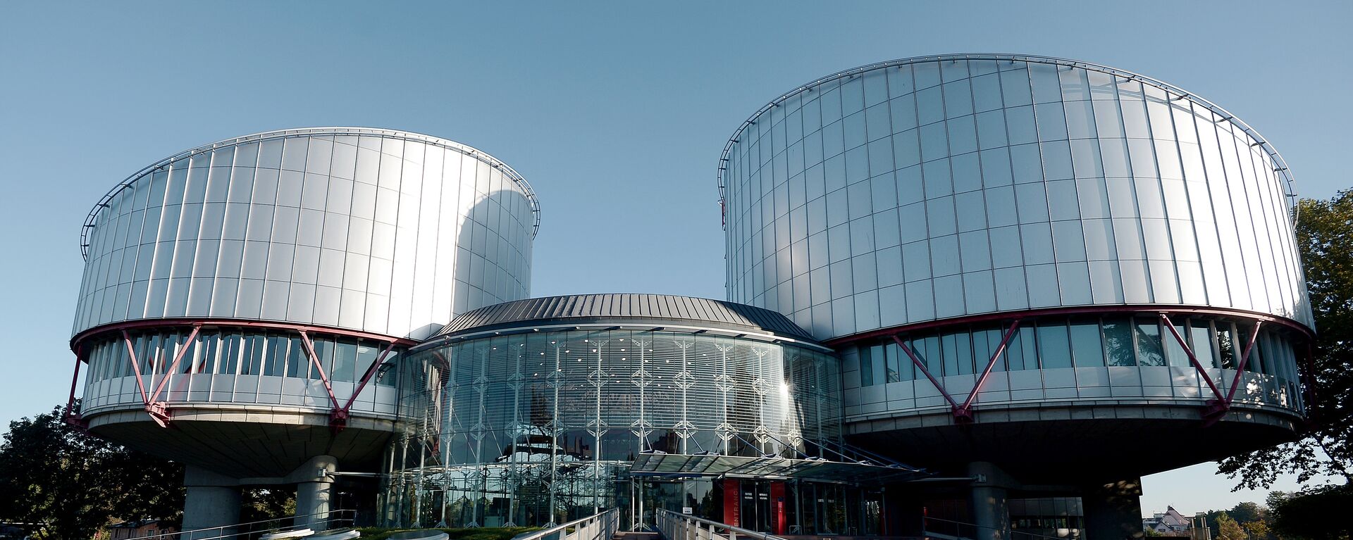 Штаб-квартира Европейского суда по правам человека в Страсбурге - Sputnik Армения, 1920, 23.10.2021