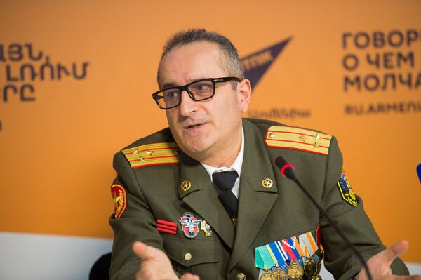 Арменак Варданян Арменак Варданян - Sputnik Армения