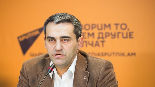 Сурен Манукян. П/к посвященная международному дню памяти жертв Холокоста - Sputnik Армения