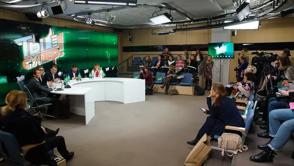 Пресс-конференция, посвященная международному детскому вокальному конкурсу телеканала НТВ Ты супер! - Sputnik Армения