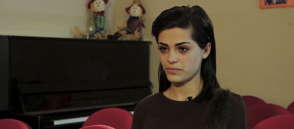 Воспитанница гюмрийского интерната Ангелина Папикян примет участие в совместном проекте телекомпании НТВ и МИ агентство и радио Sputnik – партнера музыкального шоу Ты супер! - Sputnik Армения