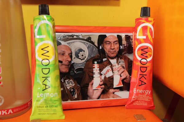 Водка в тюбиках для космонавтов - Sputnik Армения