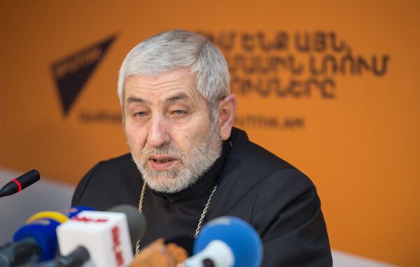 Протоиерей Петрос Малян   - Sputnik Армения