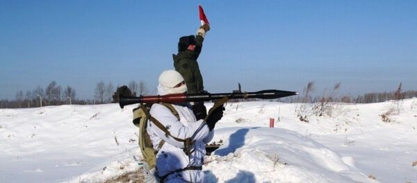 Гранатометчики ЮВО в Армении Гранатометчики ЮВО в Армении - Sputnik Армения