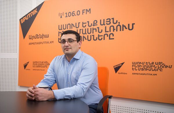 Зограп Еганян в гостях у радио Sputnik Армения Зограп Еганян в гостях у радио Sputnik Армения - Sputnik Արմենիա