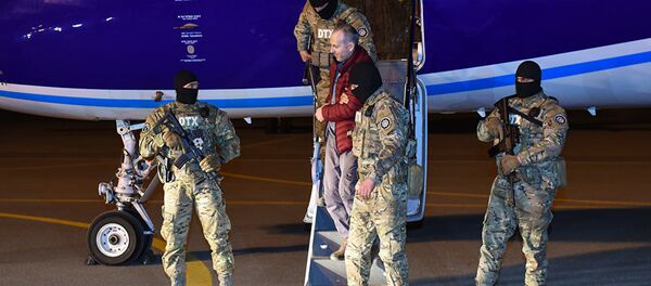 Блогер Александр Лапшин экстрадирован в Азербайджан - Sputnik Армения