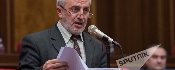 Арам Манукян. Заседание Национального собрания РА, 08.02.2017 - Sputnik Армения