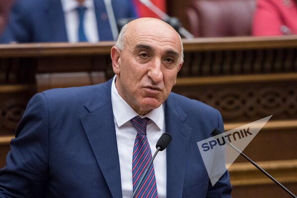 Давид Локян. Заседание Национального собрания РА, 08.02.2017 Давид Локян. Заседание Национального собрания РА, 08.02.2017 - Sputnik Армения