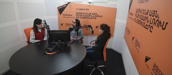 «Ты супер!» նախագծի մասնակիցներ Սաբինան և Անգելինան պատմել են, թե ինչու են որոշել դառնալ երգչուհի «Ты супер!» նախագծի մասնակիցներ Սաբինան և Անգելինան պատմել են, թե ինչու են որոշել դառնալ երգչուհի - Sputnik Արմենիա