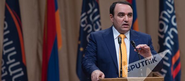 Второй съезд партии Возрождение. Артур Багдасарян - Sputnik Армения