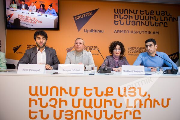 П/к, посвященная старту 8-го фестиваля Армянского композиторского искусства. Сергей Смбатян, Вардан Ачемян, Арменуи Казарян и Саркис Балбабян - Sputnik Армения