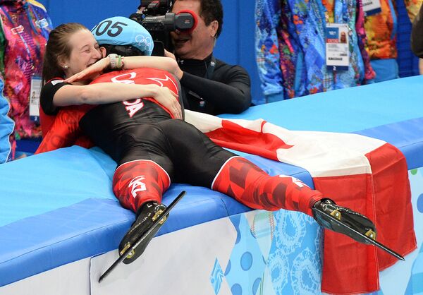 Կանադացի մարզիկը Սոչիի օլիմպիական խաղերում տարած հաղթանակից հետո փաթաթվել է ընկերուհուն - Sputnik Արմենիա