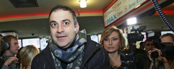 Телеведущий Гарик Мартиросян с супругой Жанной - Sputnik Армения