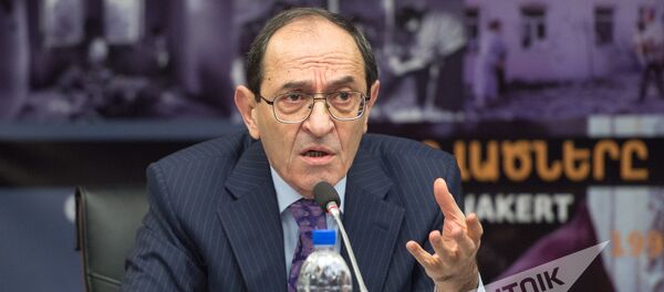 Конференция на тему Блокада Степанакерта. 25 лет спустя. Шаварш Кочарян Конференция на тему Блокада Степанакерта. 25 лет спустя. Шаварш Кочарян - Sputnik Արմենիա