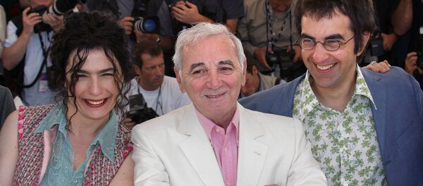 Арсине Ханджян, Шарль Азнавур и Атом Эгоян Арсине Ханджян, Шарль Азнавур и Атом Эгоян - Sputnik Արմենիա