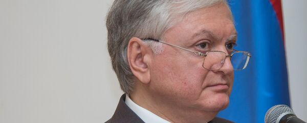 Эдуард Налбандян, министр иностранных дел Армении Эдуард Налбандян, министр иностранных дел Армении - Sputnik Армения
