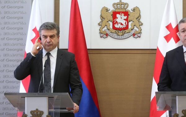 Премьер Армении Карен Карапетян и премьер Грузии Георгий Квирикашвили - Sputnik Армения