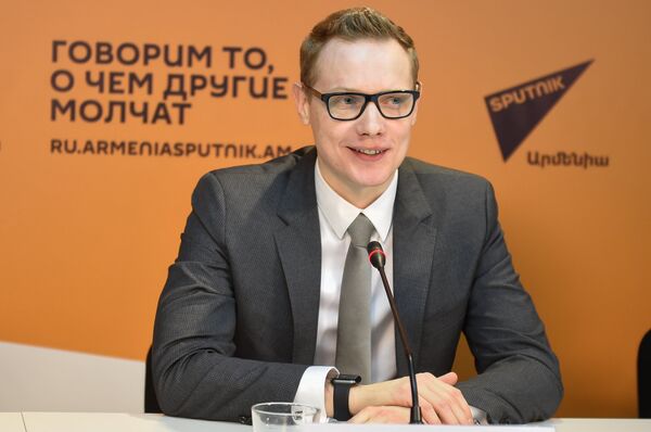 Антон Котов Антон Котов - Sputnik Армения