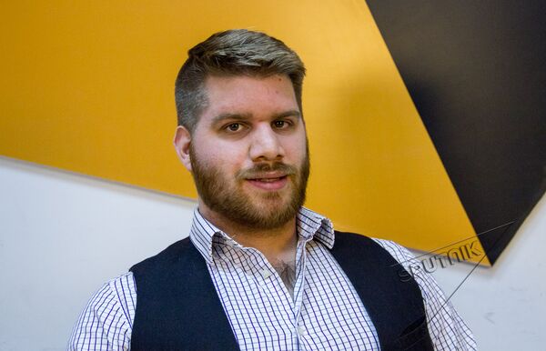 Раффи Элиот  - Sputnik Армения