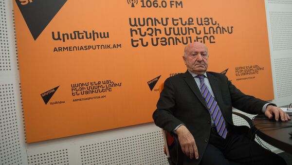Герберт Амбарцумян в гостях у радио Sputnik Армения - Sputnik Արմենիա