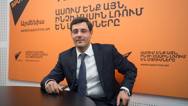 Микаел Минасян в гостях у радио Sputnik Армения - Sputnik Արմենիա