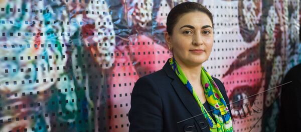 Директор детской библиотеки имени Хнко-Апера Рузан Тоноян Директор детской библиотеки имени Хнко-Апера Рузан Тоноян - Sputnik Արմենիա