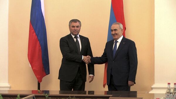 Спикер Национального Собрания Армении обсудил двустороннее сотрудничество с главой Госдумы РФ - Sputnik Армения