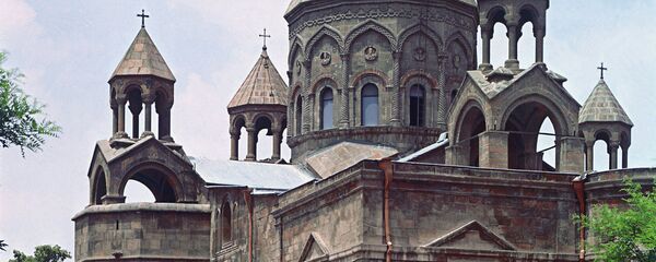 Храм в Эчмиадзине - Sputnik Արմենիա