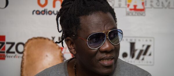 популярный мультиинструменталист и вокалист из США Ричард Бона популярный мультиинструменталист и вокалист из США Ричард Бона - Sputnik Армения