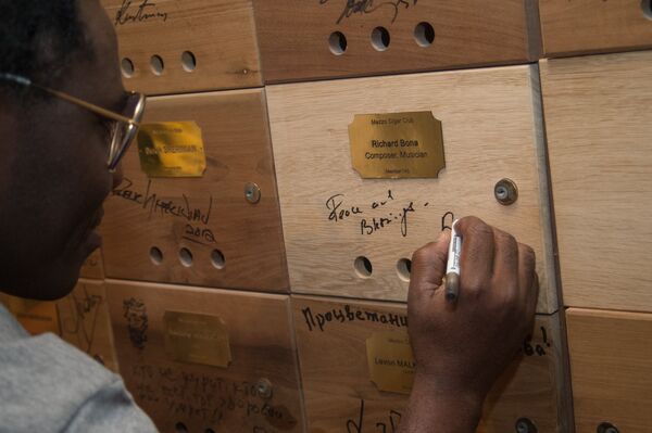 популярный мультиинструменталист и вокалист из США Ричард Бона - Sputnik Армения