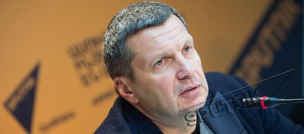 Владимир Соловьев в пресс-центре Sputnik Армения Владимир Соловьев в пресс-центре Sputnik Армения - Sputnik Արմենիա