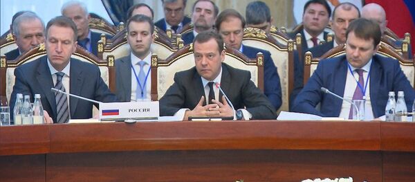 Спутник_Медведев о цене российского газа Спутник_Медведев о цене российского газа - Sputnik Армения