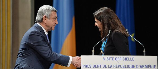 Президент Армении Серж Саргсян встретился с мэром Парижа Анн Идальго Президент Армении Серж Саргсян встретился с мэром Парижа Анн Идальго - Sputnik Արմենիա