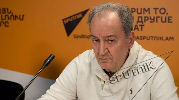 Гагик Карапетян в пресс-центре Sputnik Армения - Sputnik Армения