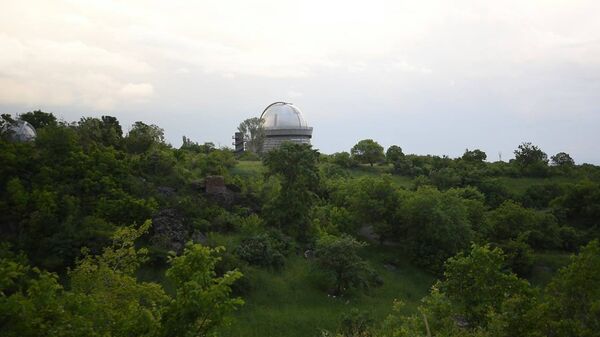 Галактики Маркаряна, телескопы и не только: как армяне осваивали Космос - Sputnik Армения