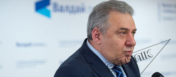 XI заседание клуба Валдай. Вагаршак Арутюнян XI заседание клуба Валдай. Вагаршак Арутюнян - Sputnik Армения