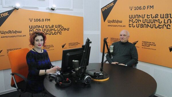 Никохос Акопян в гостях у радио Sputnik Армения - Sputnik Արմենիա
