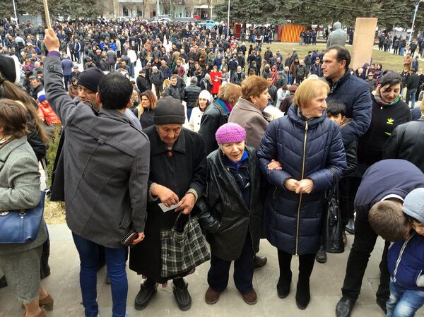 Агитационная кампания партии Процветающая Армения в Гюмри  - Sputnik Արմենիա