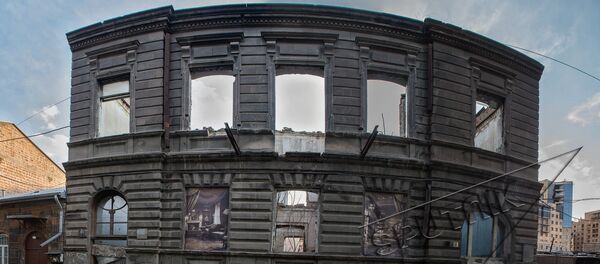 Здание по адресу Арами 9, старый Ереван - Sputnik Армения