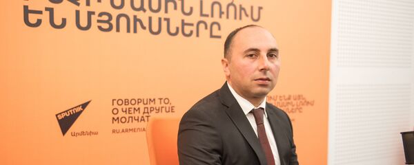 Карен Ованнисян, эксперт по региональным вопросам, тюрколог Карен Ованнисян, эксперт по региональным вопросам, тюрколог - Sputnik Արմենիա