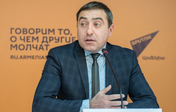 Время пришло: Армения должна проявить гуманитарную активность в Сирии Время пришло: Армения должна проявить гуманитарную активность в Сирии - Sputnik Армения