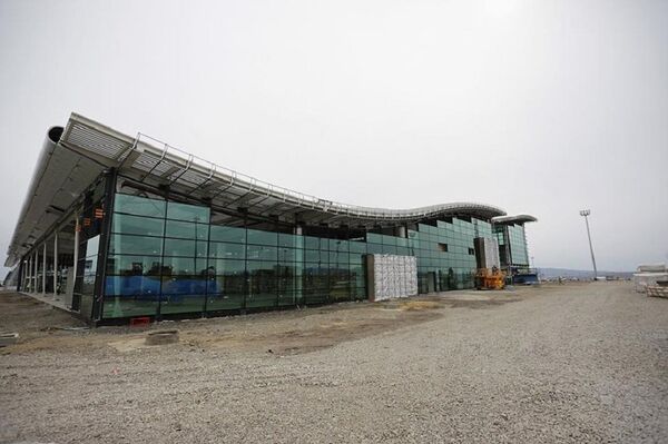 Строительство нового терминала в Тбилисском международном аэропорту Строительство нового терминала в Тбилисском международном аэропорту - Sputnik Արմենիա